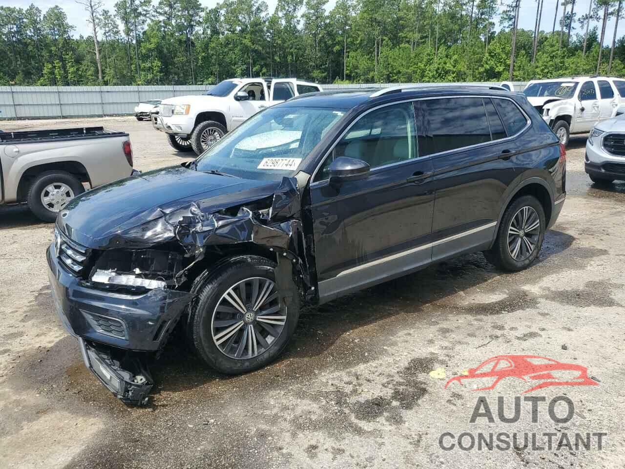 VOLKSWAGEN TIGUAN 2018 - 3VV3B7AX7JM031810