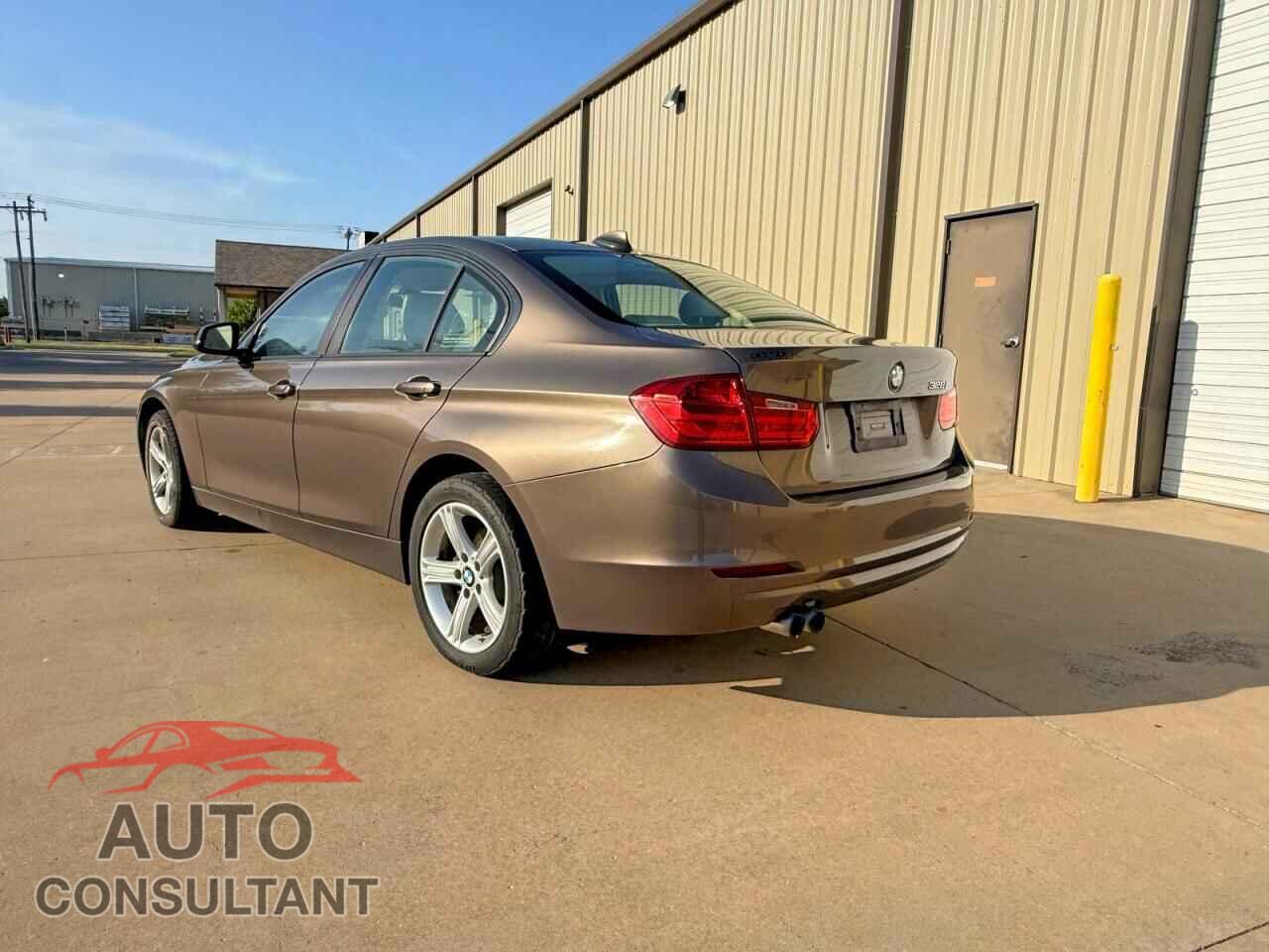 BMW 3 SERIES 2013 - WBA3A5C53DF453494