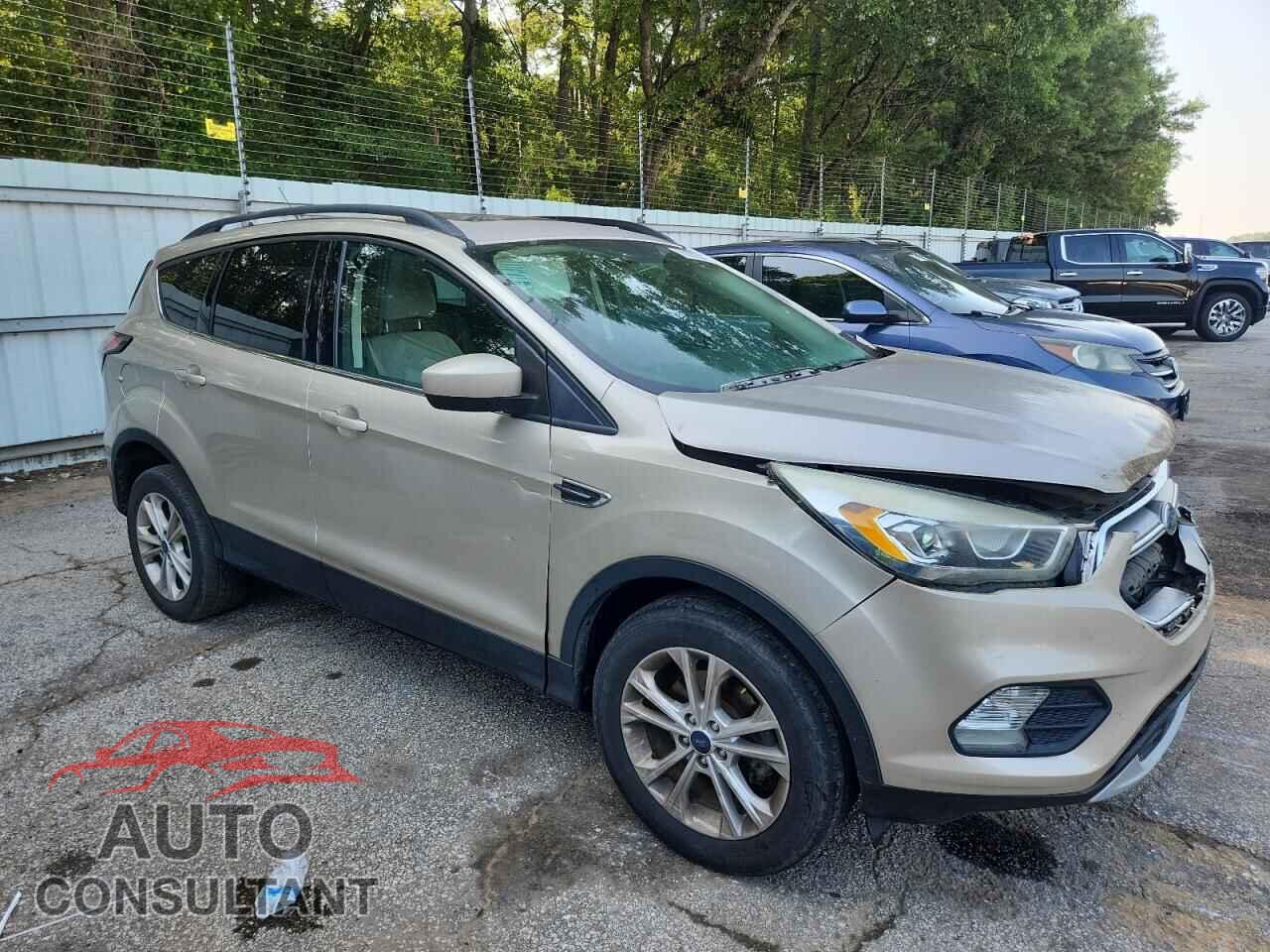 FORD ESCAPE 2017 - 1FMCU0GDXHUC23706