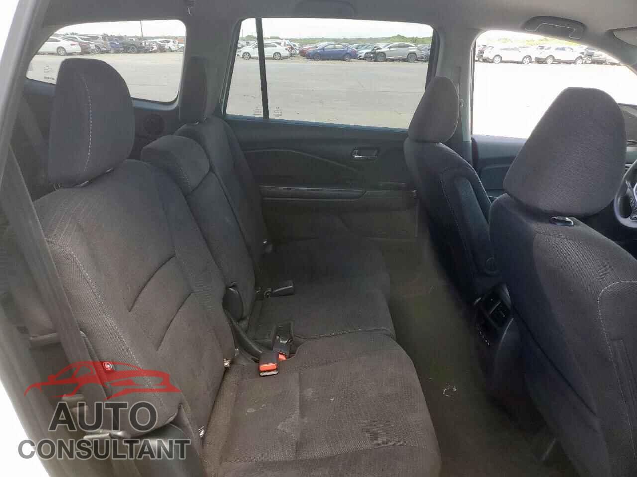 HONDA PILOT 2017 - 5FNYF5H41HB036170