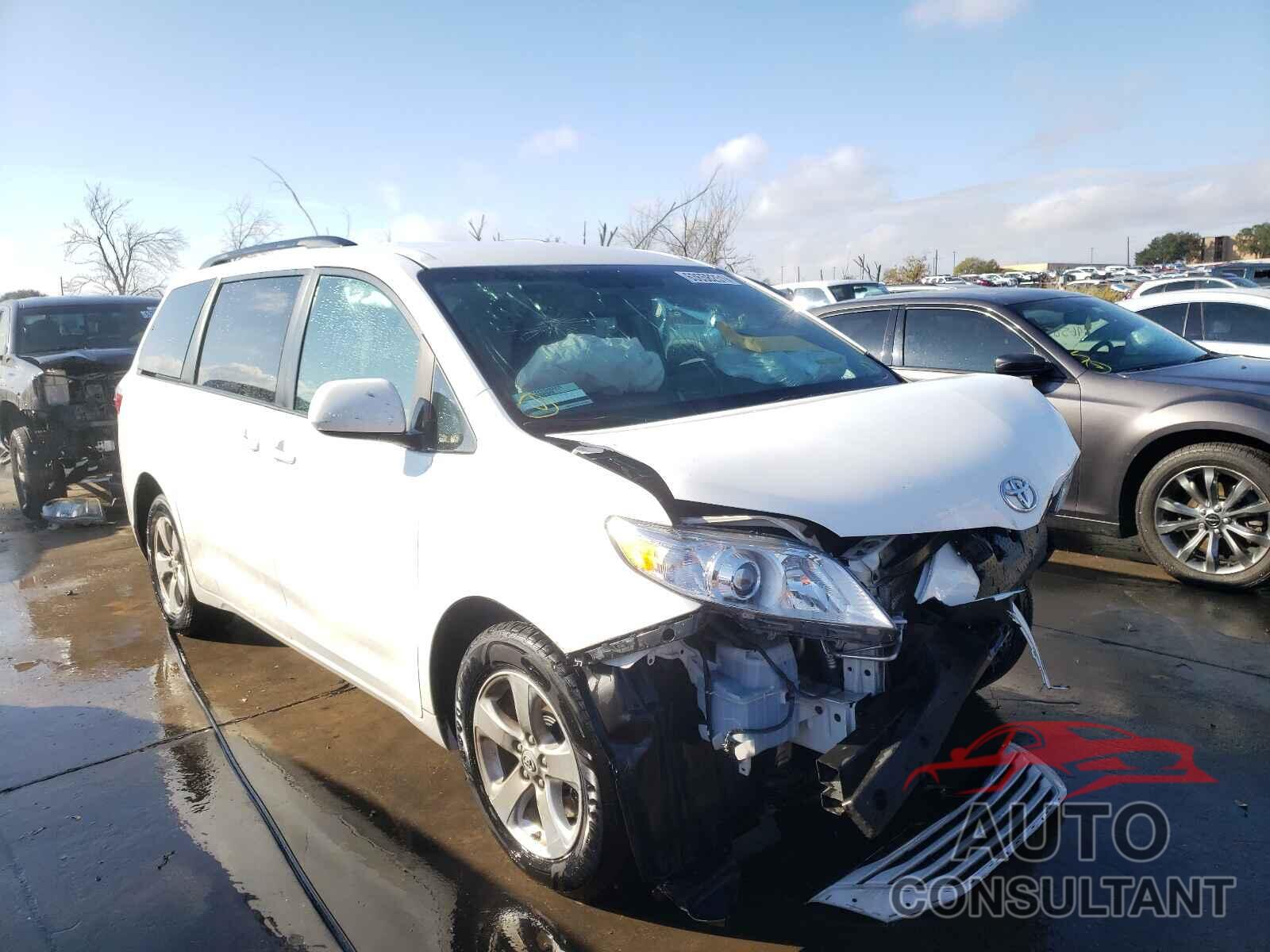 TOYOTA SIENNA 2016 - 5TDKK3DC5GS698556