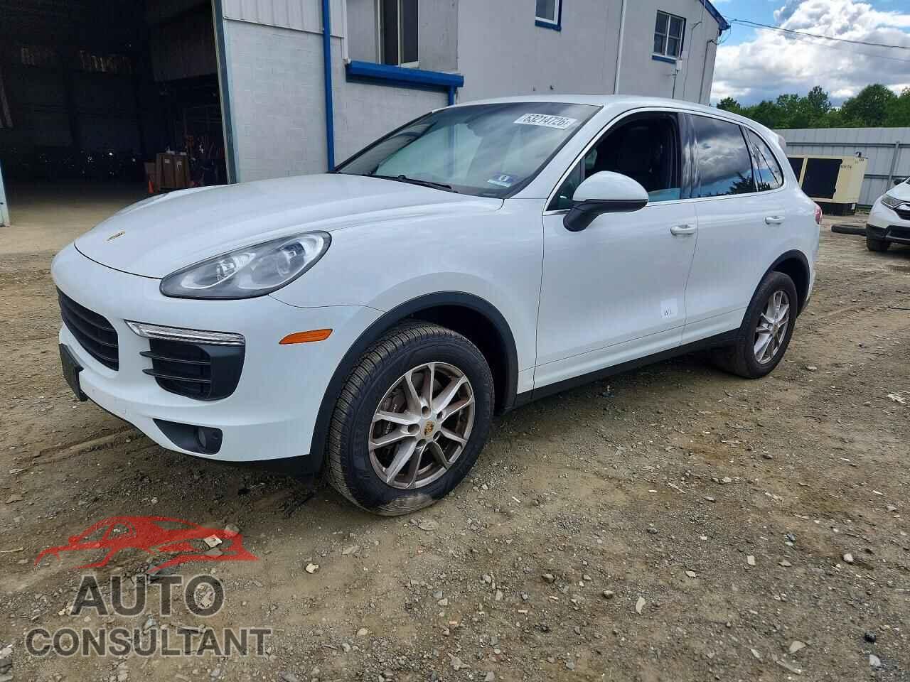PORSCHE CAYENNE 2016 - WP1AA2A23GLA06105