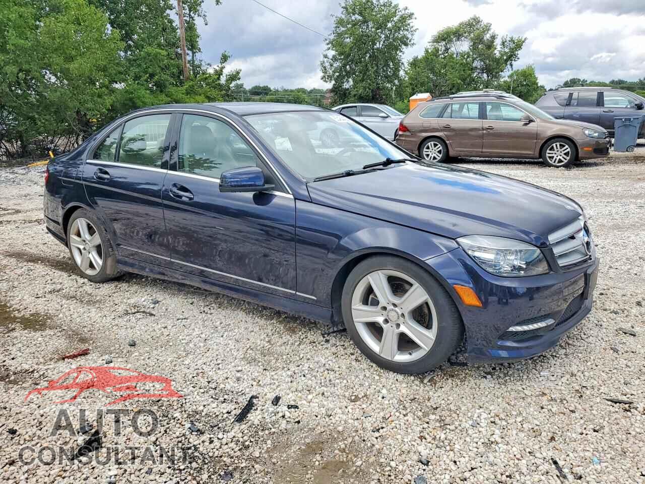 MERCEDES-BENZ C-CLASS 2011 - WDDGF8BB9BR159226