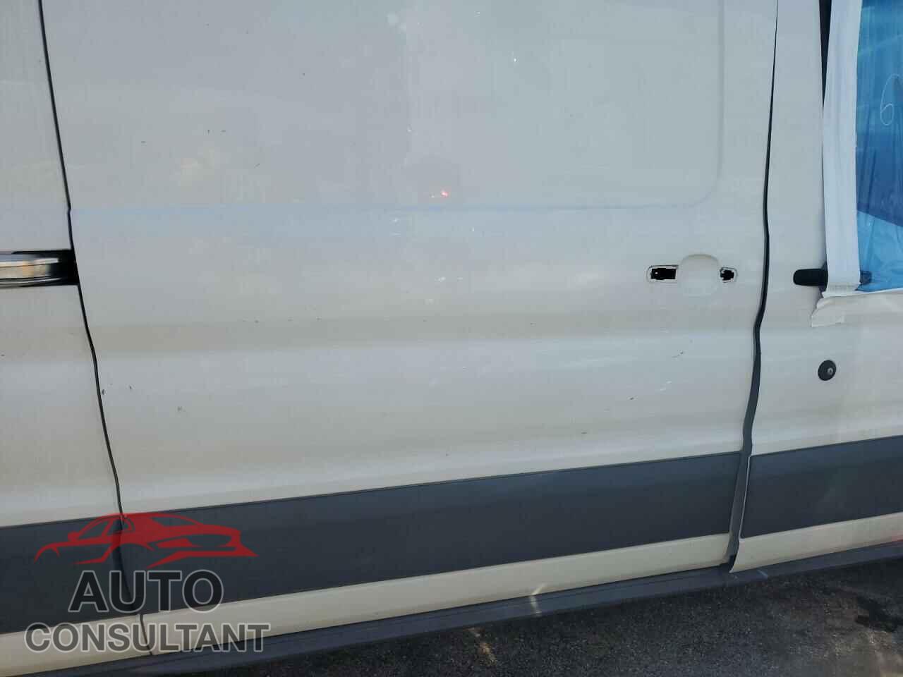 FORD TRANSIT 2017 - 1FTBW2CM3HKB45373