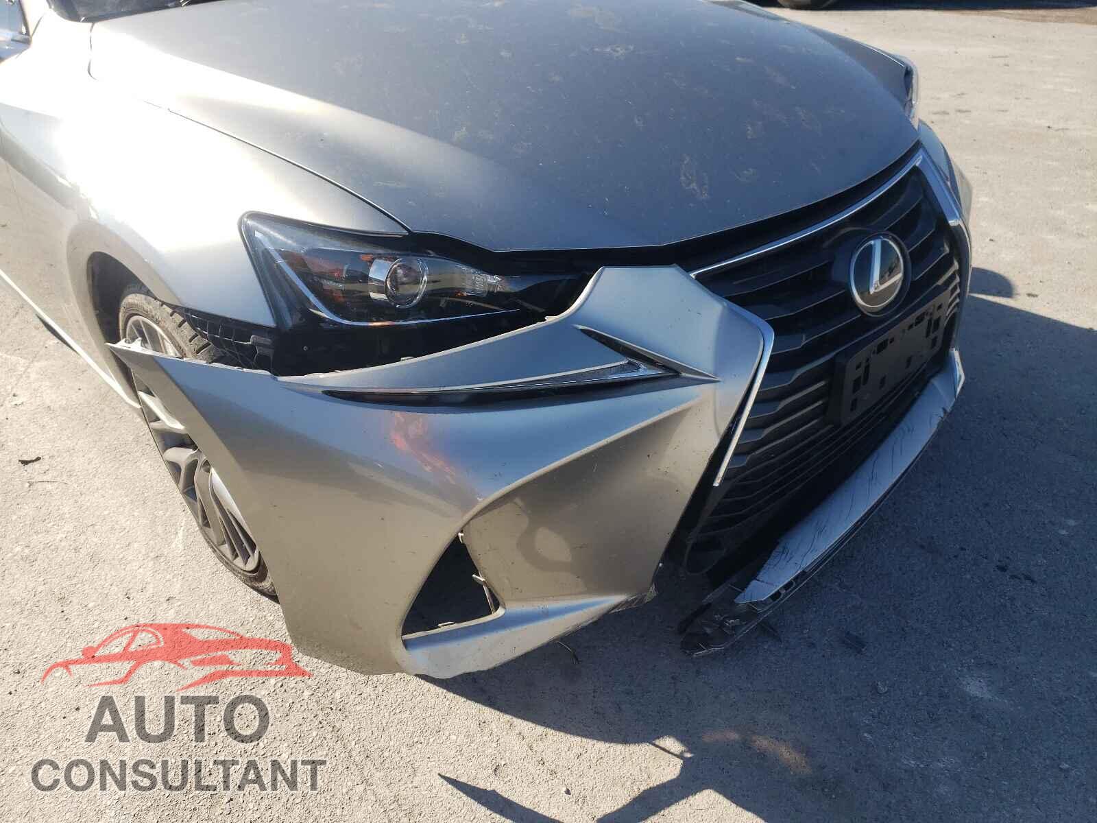 LEXUS IS 2017 - JTHBA1D26H5044119