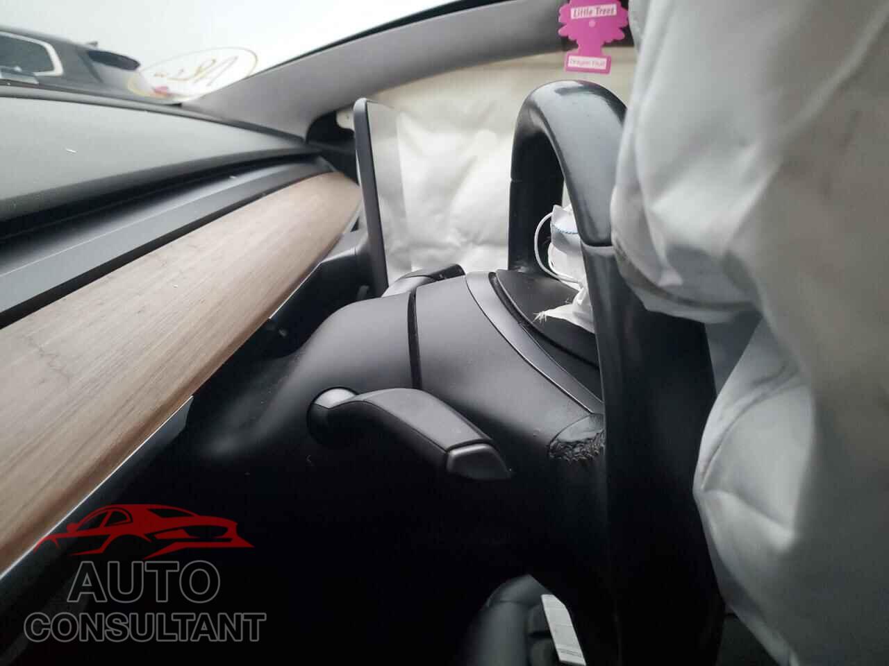 TESLA MODEL 3 2017 - 5YJ3E1EA8HF002548