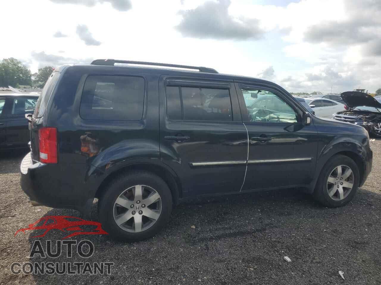 HONDA PILOT 2015 - 5FNYF4H96FB031212