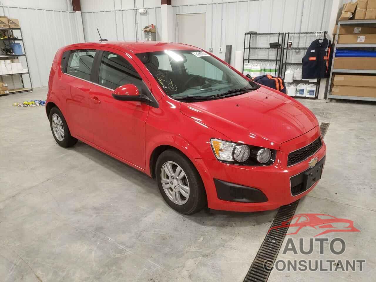 CHEVROLET SONIC 2016 - 1G1JC6SB4G4169074