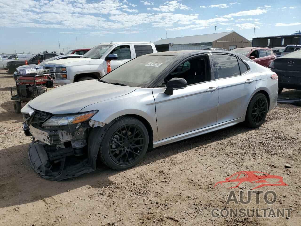TOYOTA CAMRY 2018 - 4T1BZ1HKXJU012172
