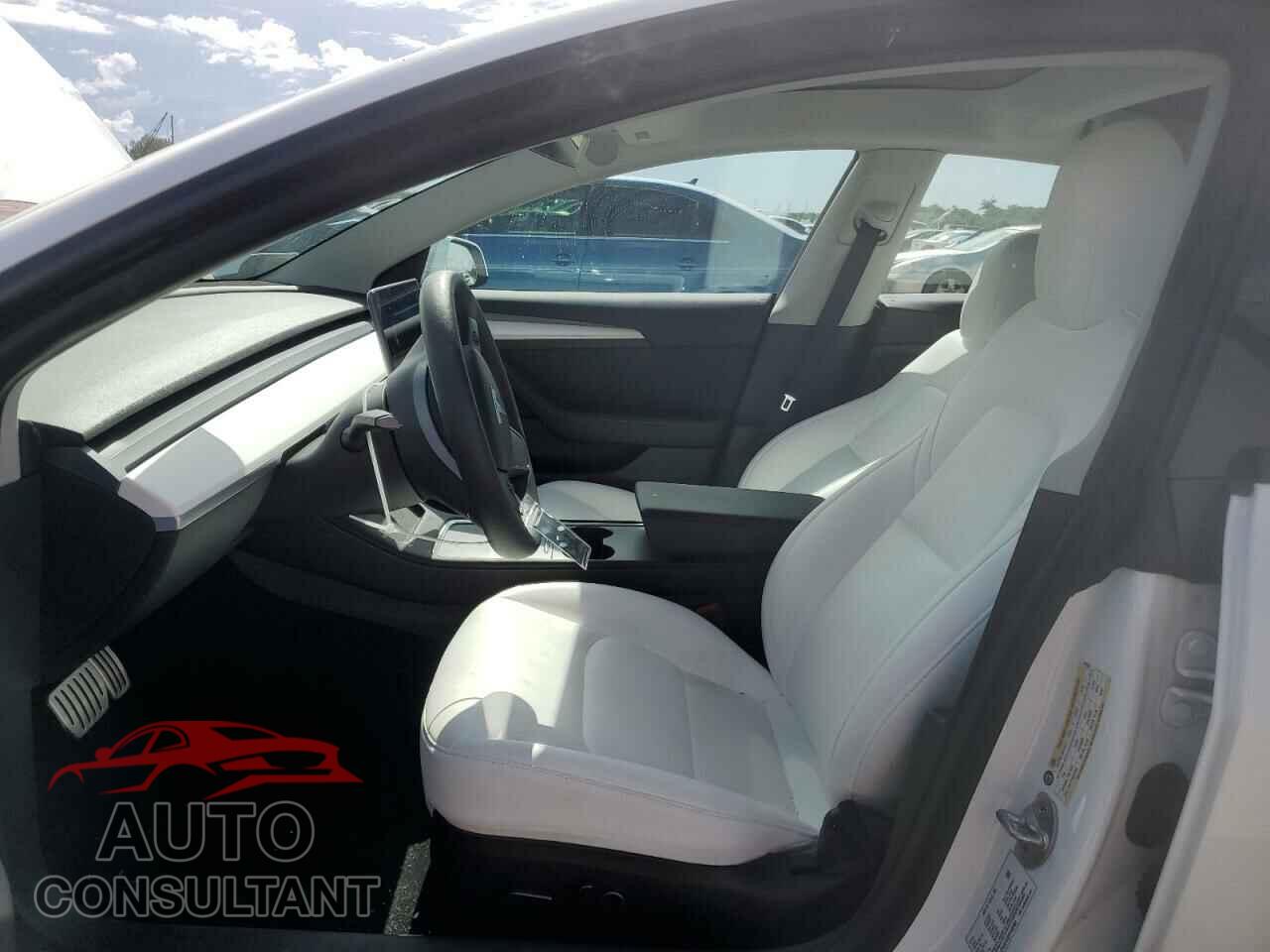 TESLA MODEL 3 2023 - 5YJ3E1EC2PF480903