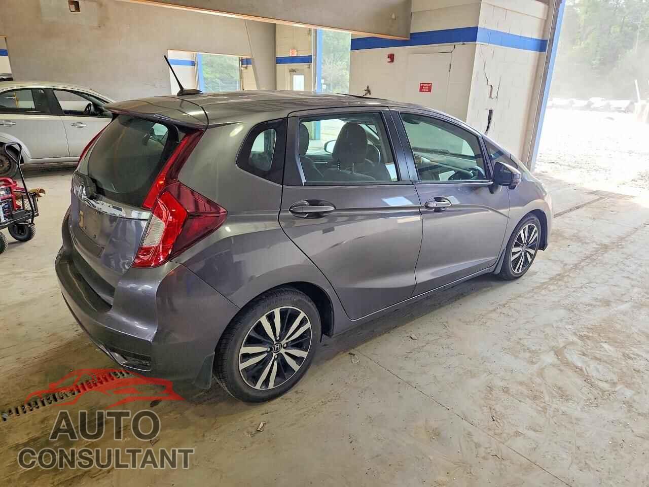 HONDA FIT 2019 - 3HGGK5H83KM720135