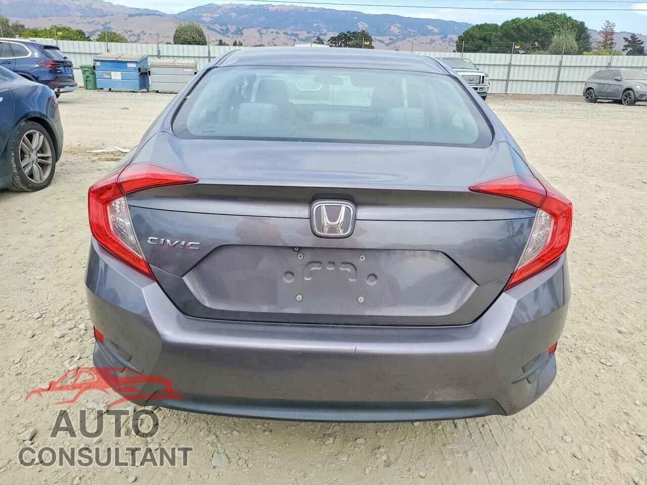 HONDA CIVIC 2017 - 19XFC2F59HE200345