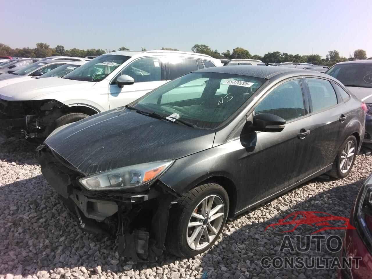 FORD FOCUS 2017 - 1FADP3F22HL257913