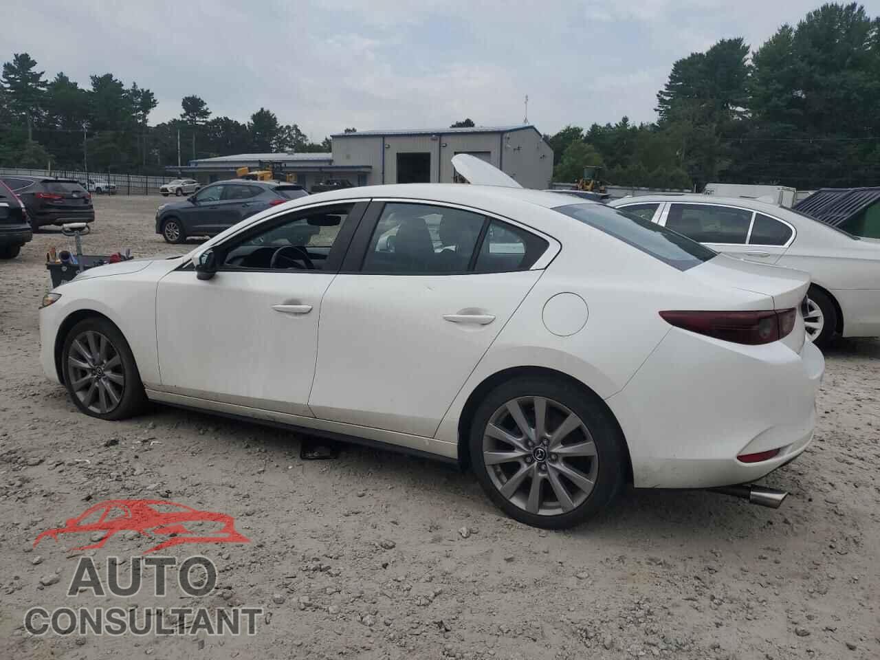 MAZDA 3 2021 - JM1BPBBL9M1336074