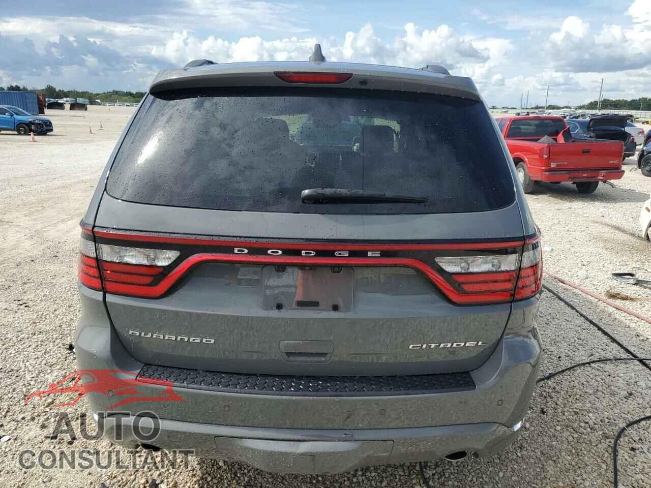 DODGE DURANGO 2019 - 1C4SDHET5KC647588