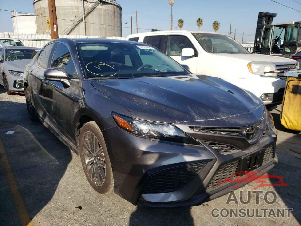 TOYOTA CAMRY 2021 - 4T1G11AK5MU549544