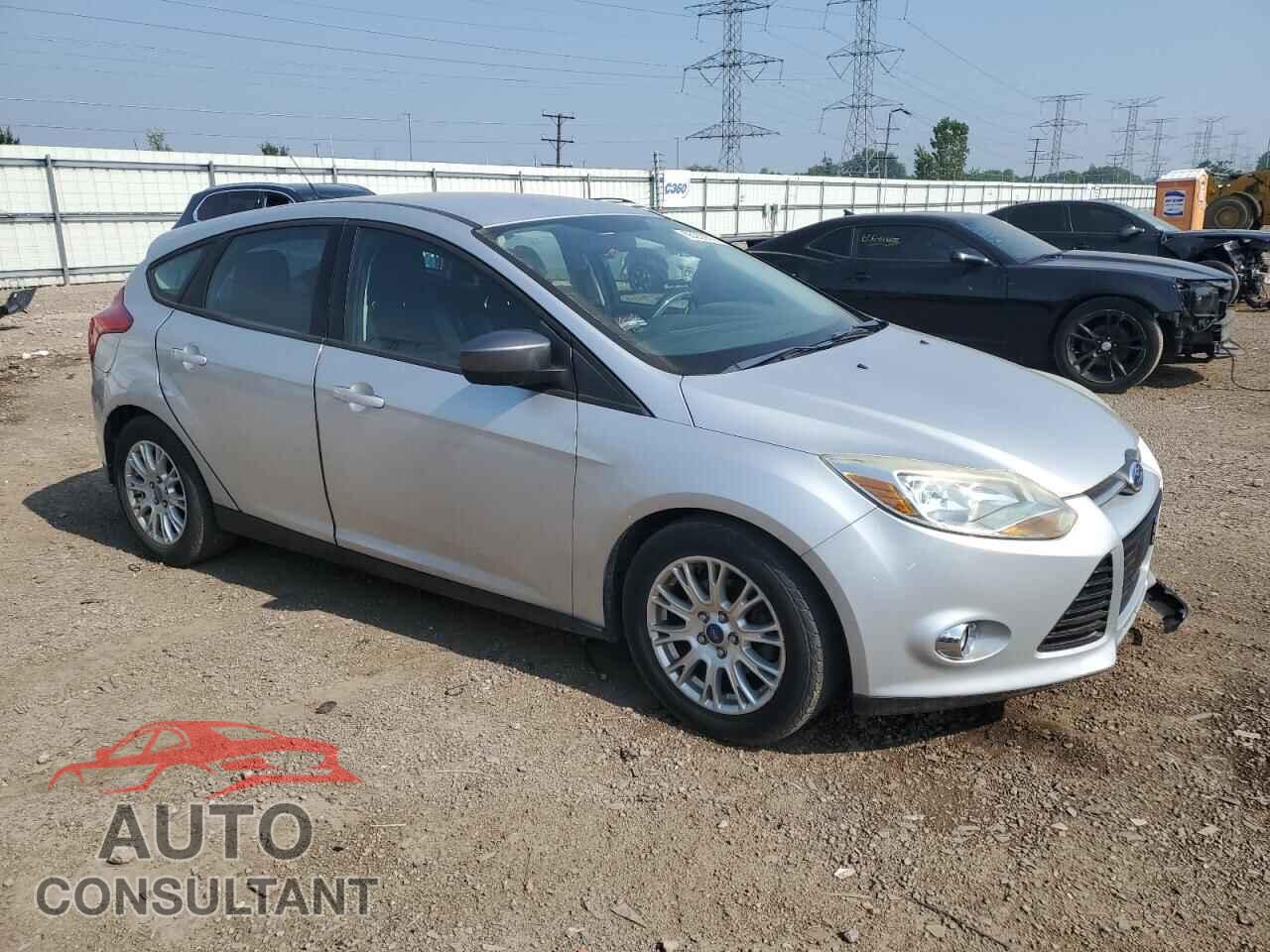 FORD FOCUS 2012 - 1FAHP3K2XCL179543