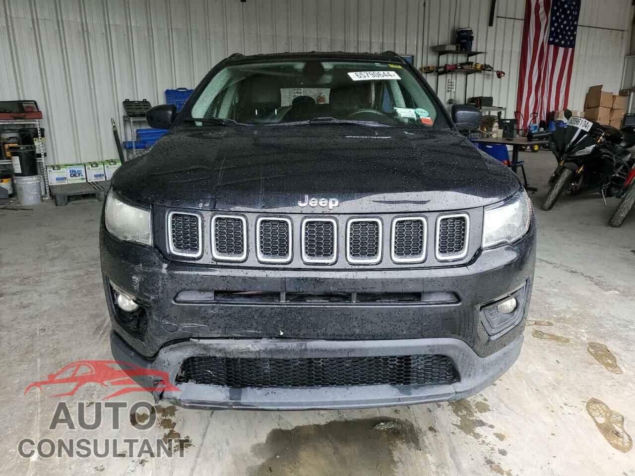 JEEP COMPASS 2019 - 3C4NJDBB0KT656083