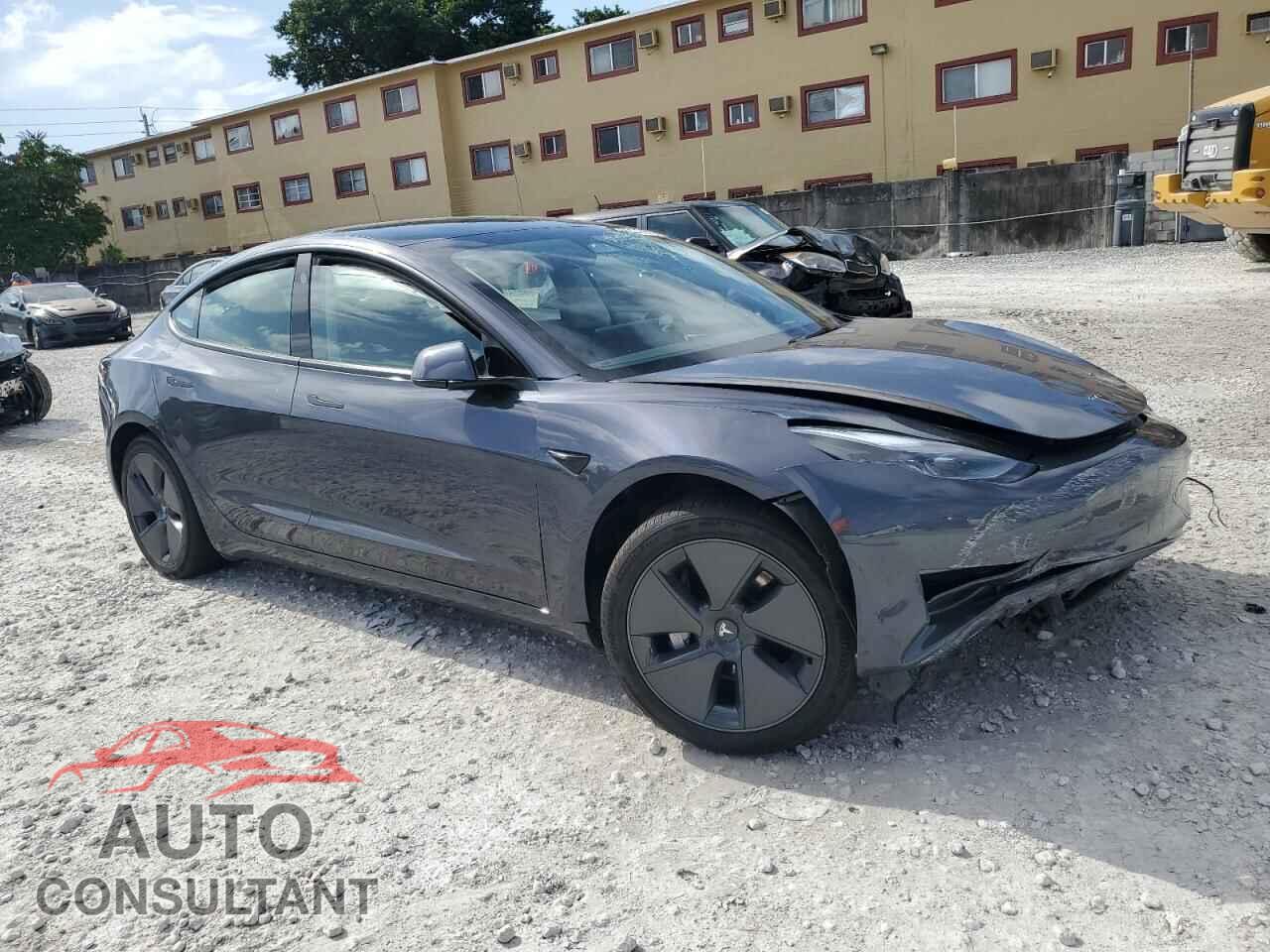 TESLA MODEL 3 2023 - 5YJ3E1EA3PF679862
