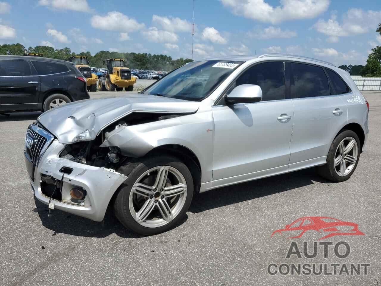 AUDI Q5 2011 - WA1DKAFP4BA009295