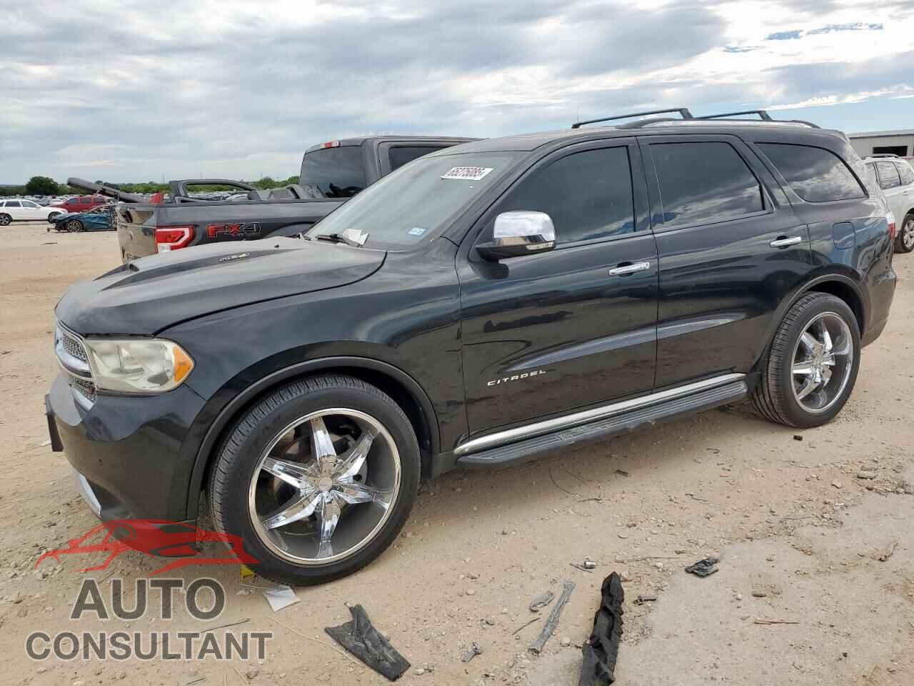 DODGE DURANGO 2013 - 1C4SDHET0DC637537