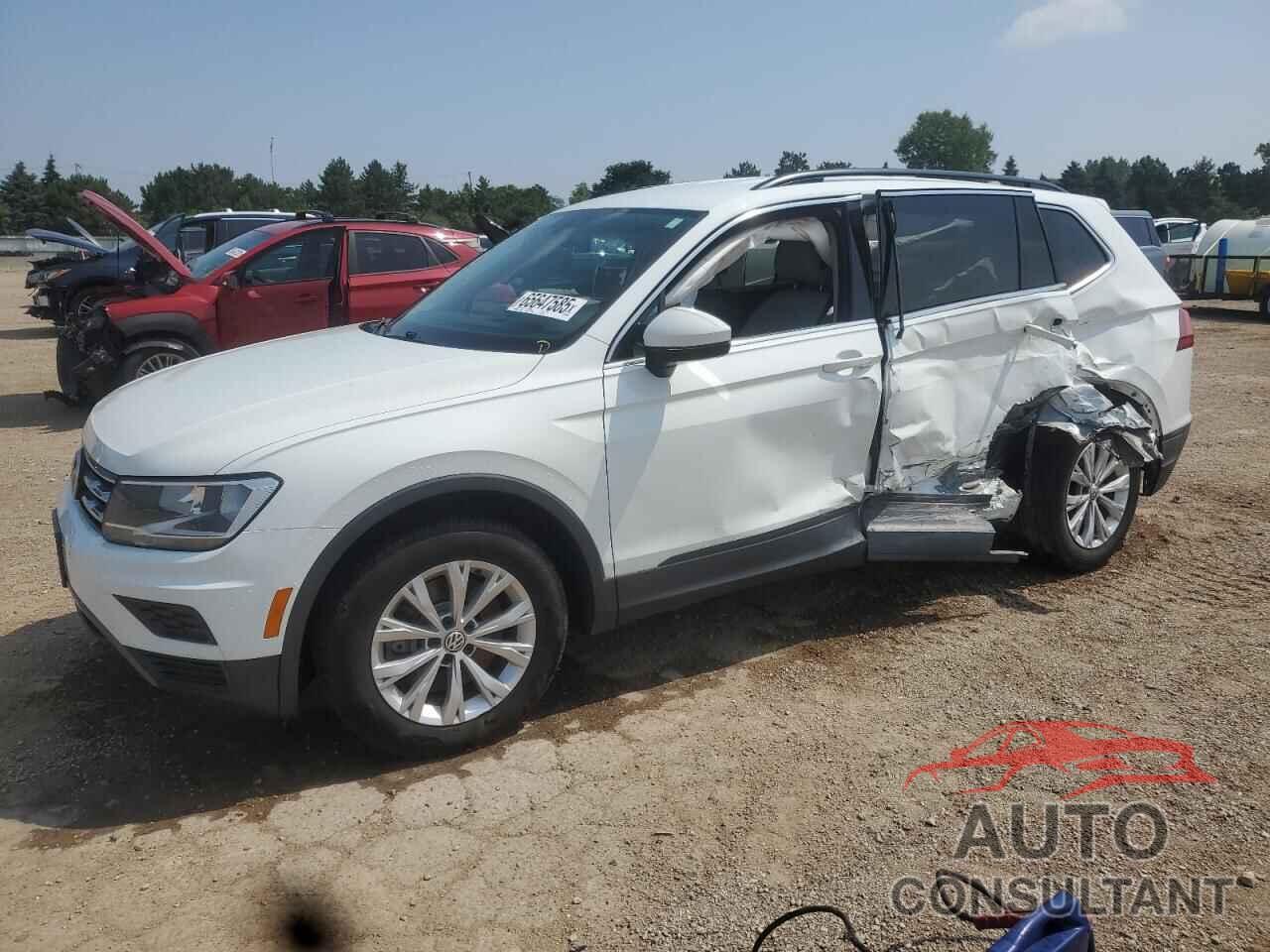 VOLKSWAGEN TIGUAN 2019 - 3VV2B7AXXKM136516
