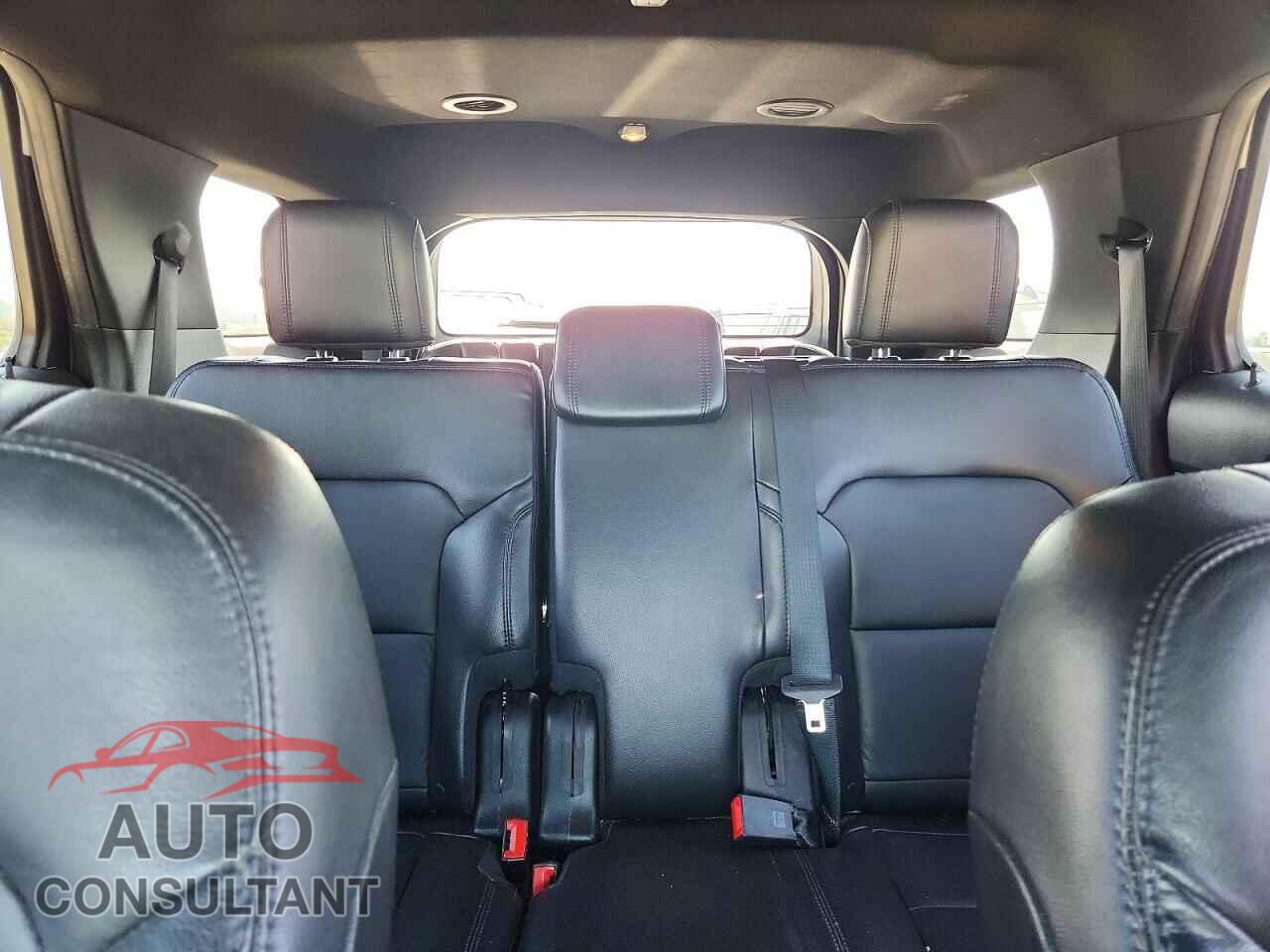 FORD EXPLORER 2018 - 1FM5K7D87JGB39474