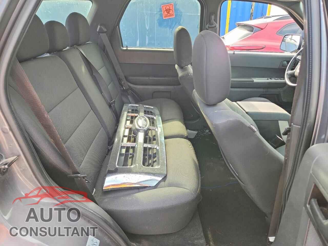 FORD ESCAPE 2011 - 1FMCU9DG2BKA91370