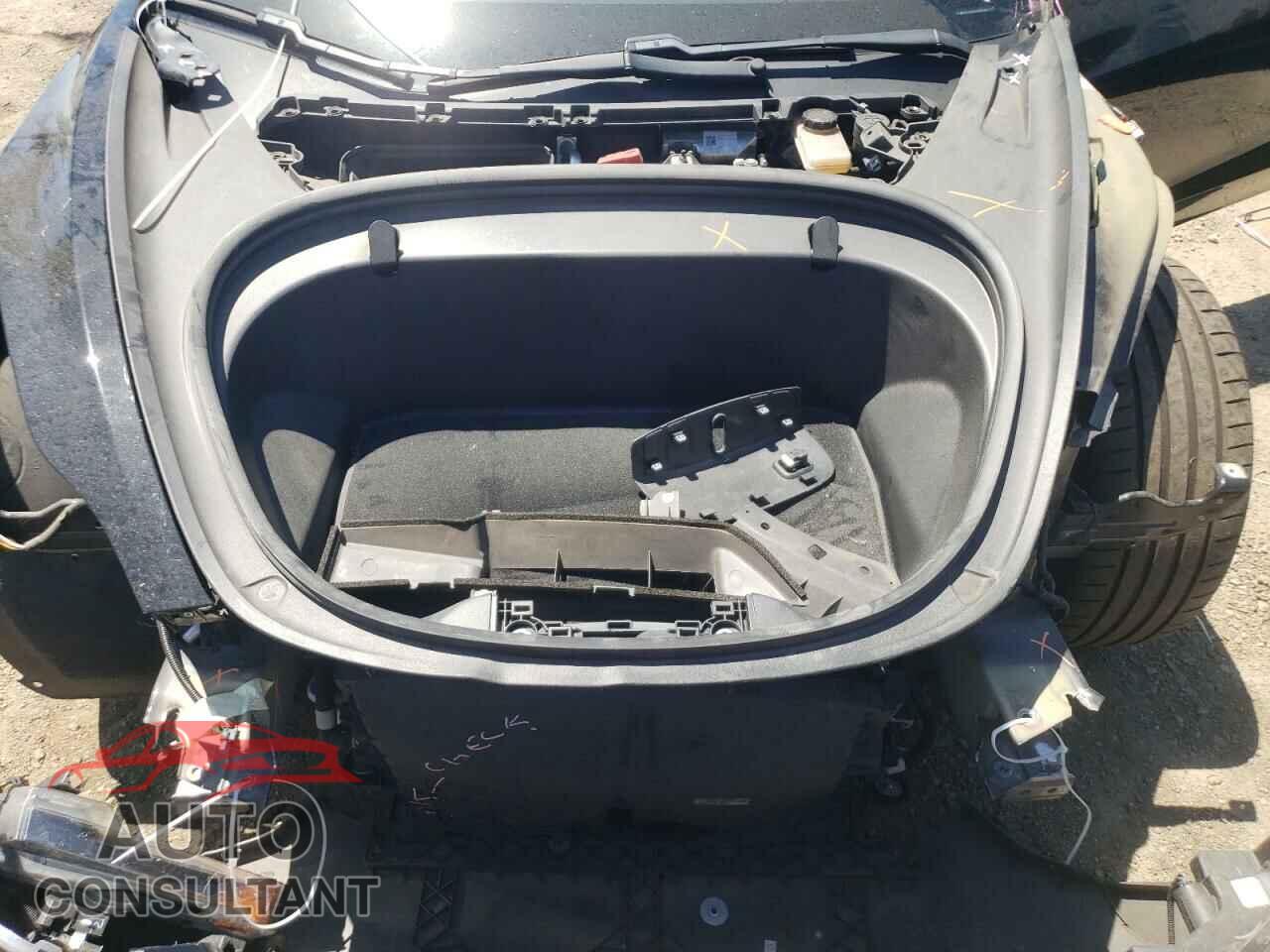TESLA MODEL 3 2018 - 5YJ3E1EB3JF151349