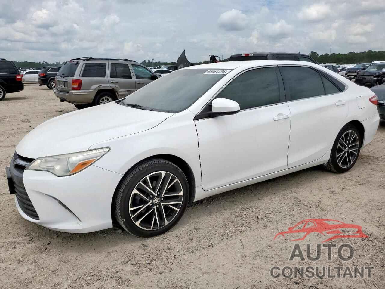 TOYOTA CAMRY 2015 - 4T4BF1FK7FR483589