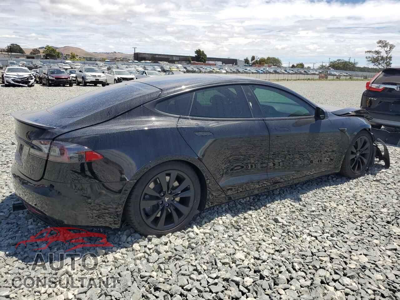 TESLA MODEL S 2018 - 5YJSA1E2XJF246465