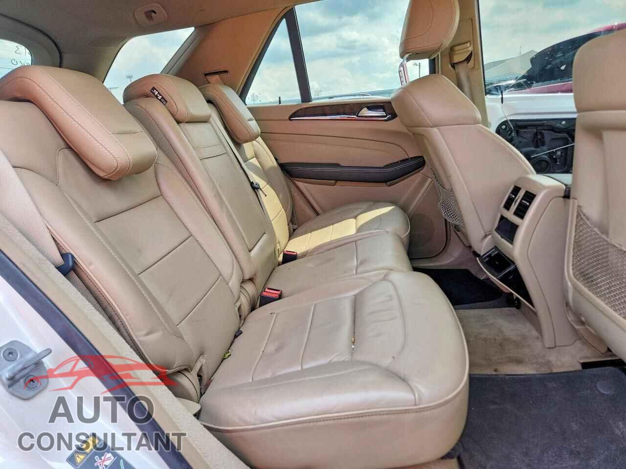 MERCEDES-BENZ M-CLASS 2012 - 4JGDA7DB9CA091976