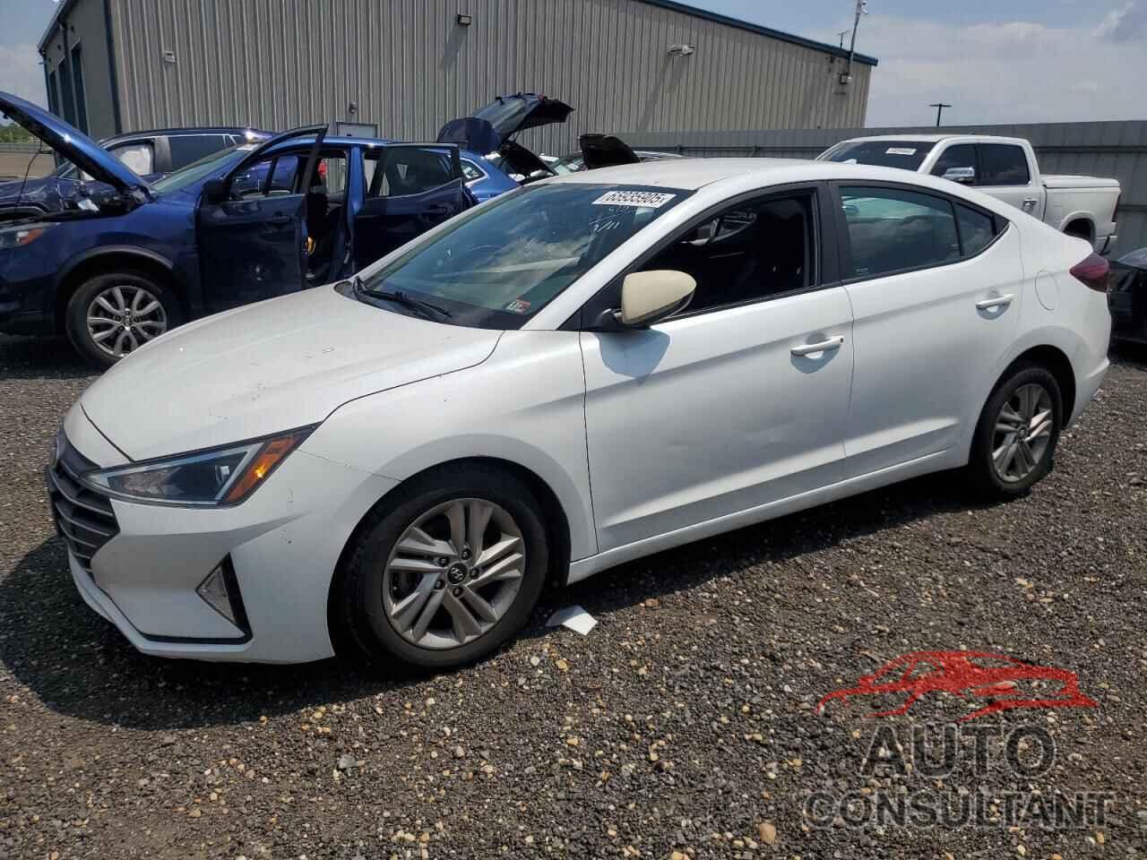 HYUNDAI ELANTRA 2020 - 5NPD84LF3LH527068