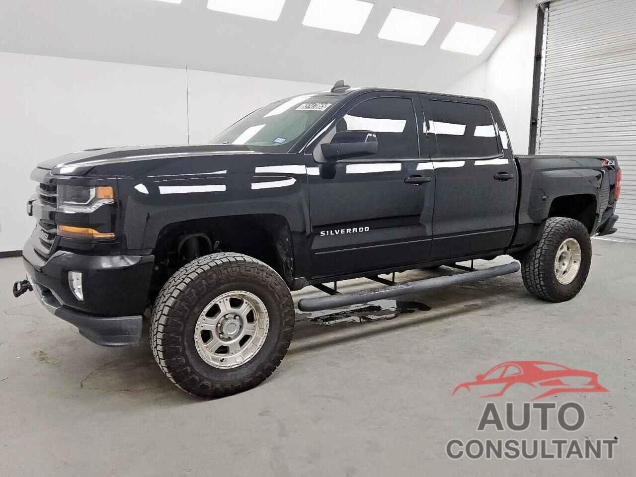 CHEVROLET SILVERADO 2018 - 3GCUKREC5JG349588