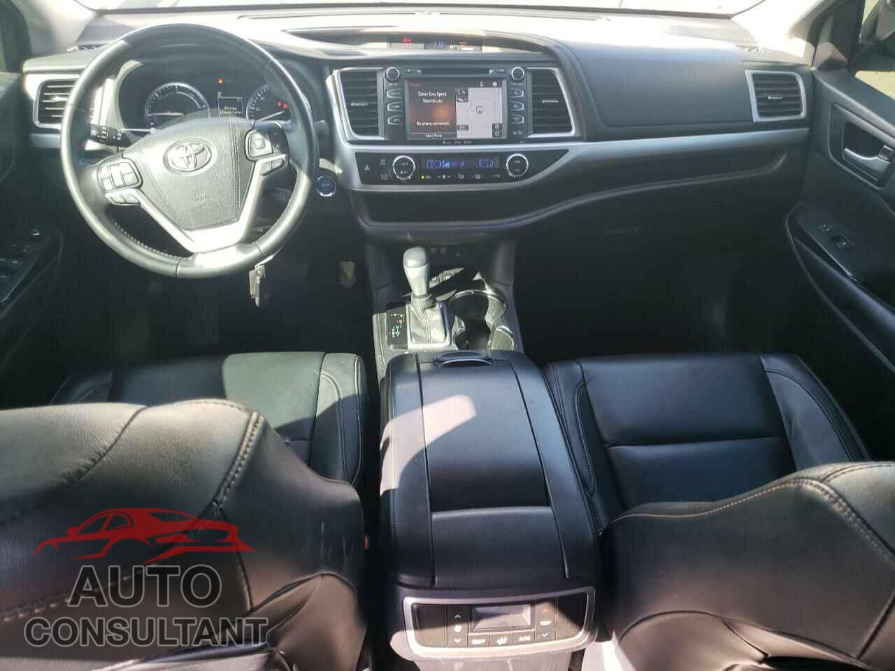 TOYOTA HIGHLANDER 2017 - 5TDJGRFH5HS032257