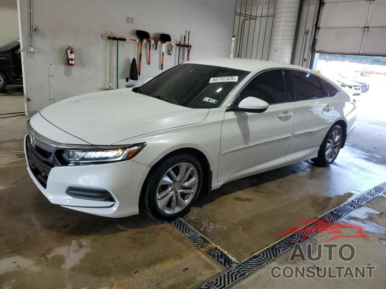 HONDA ACCORD 2018 - 1HGCV1F19JA197977