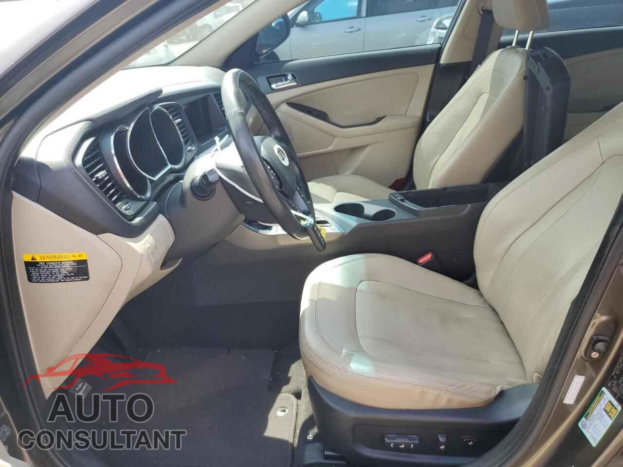 KIA OPTIMA 2011 - KNAGN4A79B5069887