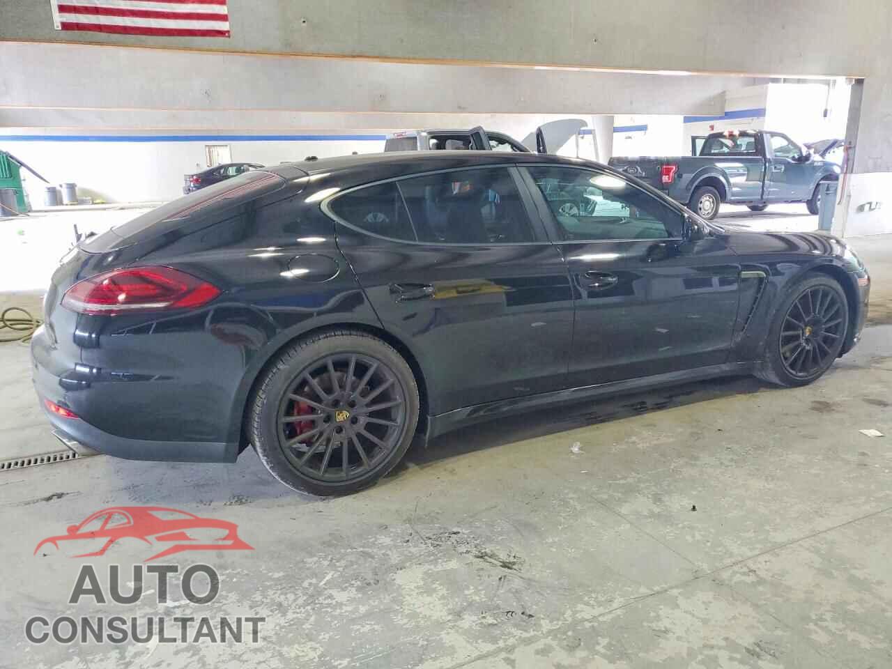 PORSCHE PANAMERA 2015 - WP0AA2A77FL002411