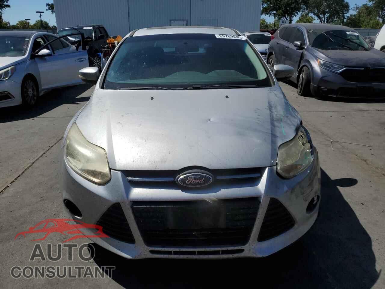 FORD FOCUS 2014 - 1FADP3K29EL200206