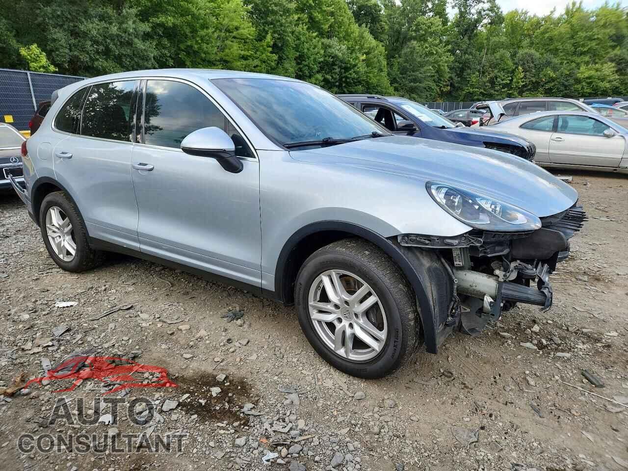 PORSCHE CAYENNE 2016 - WP1AA2A25GLA11595