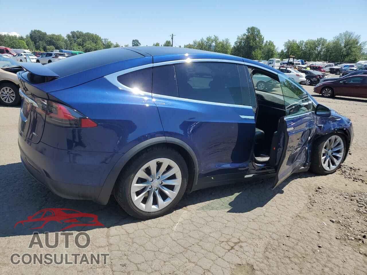 TESLA MODEL X 2017 - 5YJXCBE29HF037184