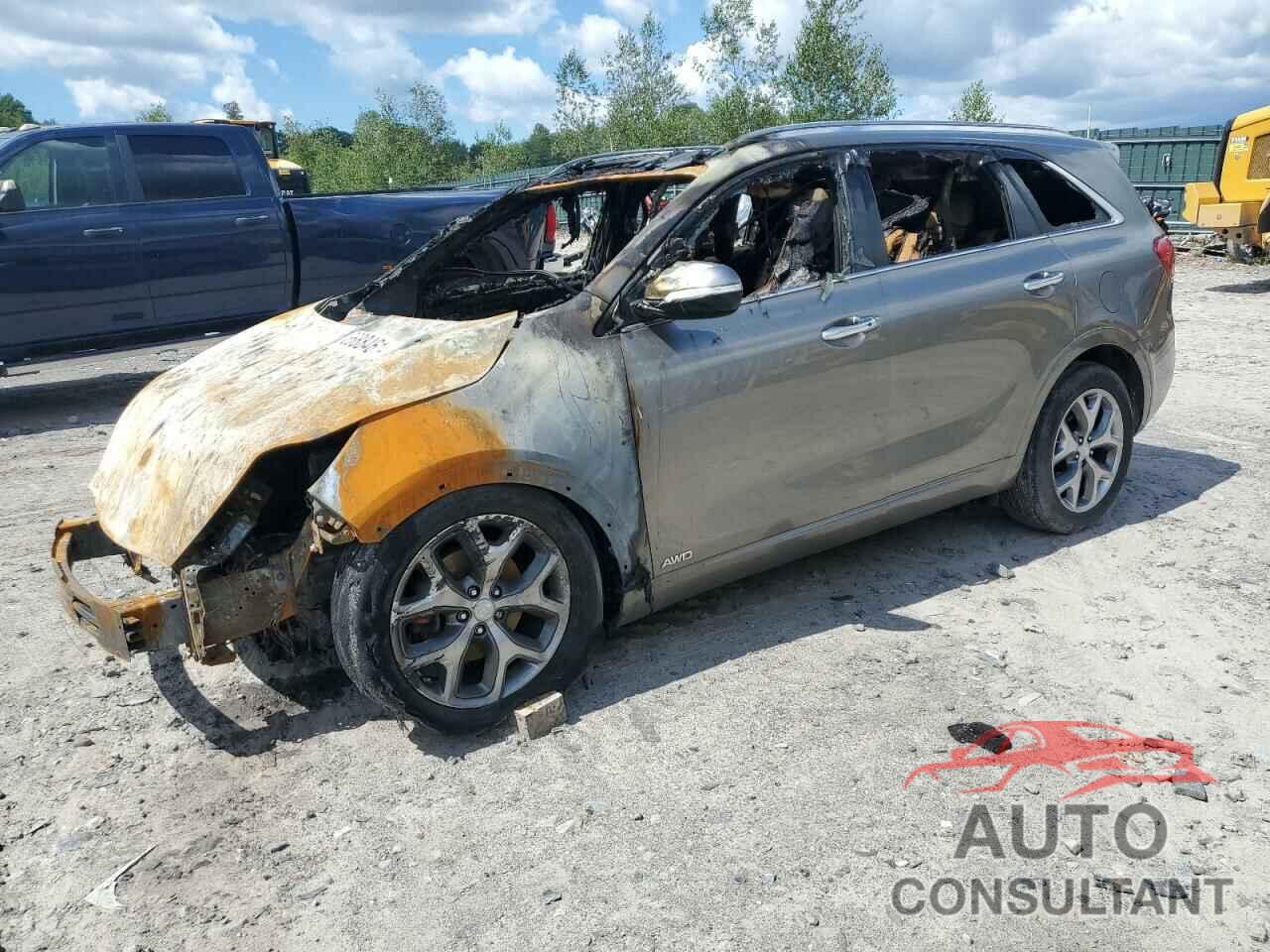 KIA SORENTO 2016 - 5XYPKDA53GG032309