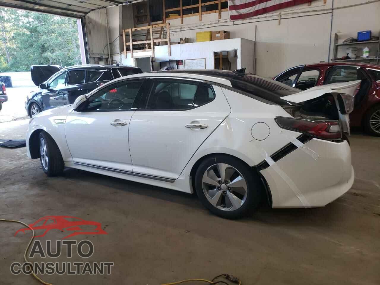 KIA OPTIMA 2015 - KNAGN4AD3F5085028