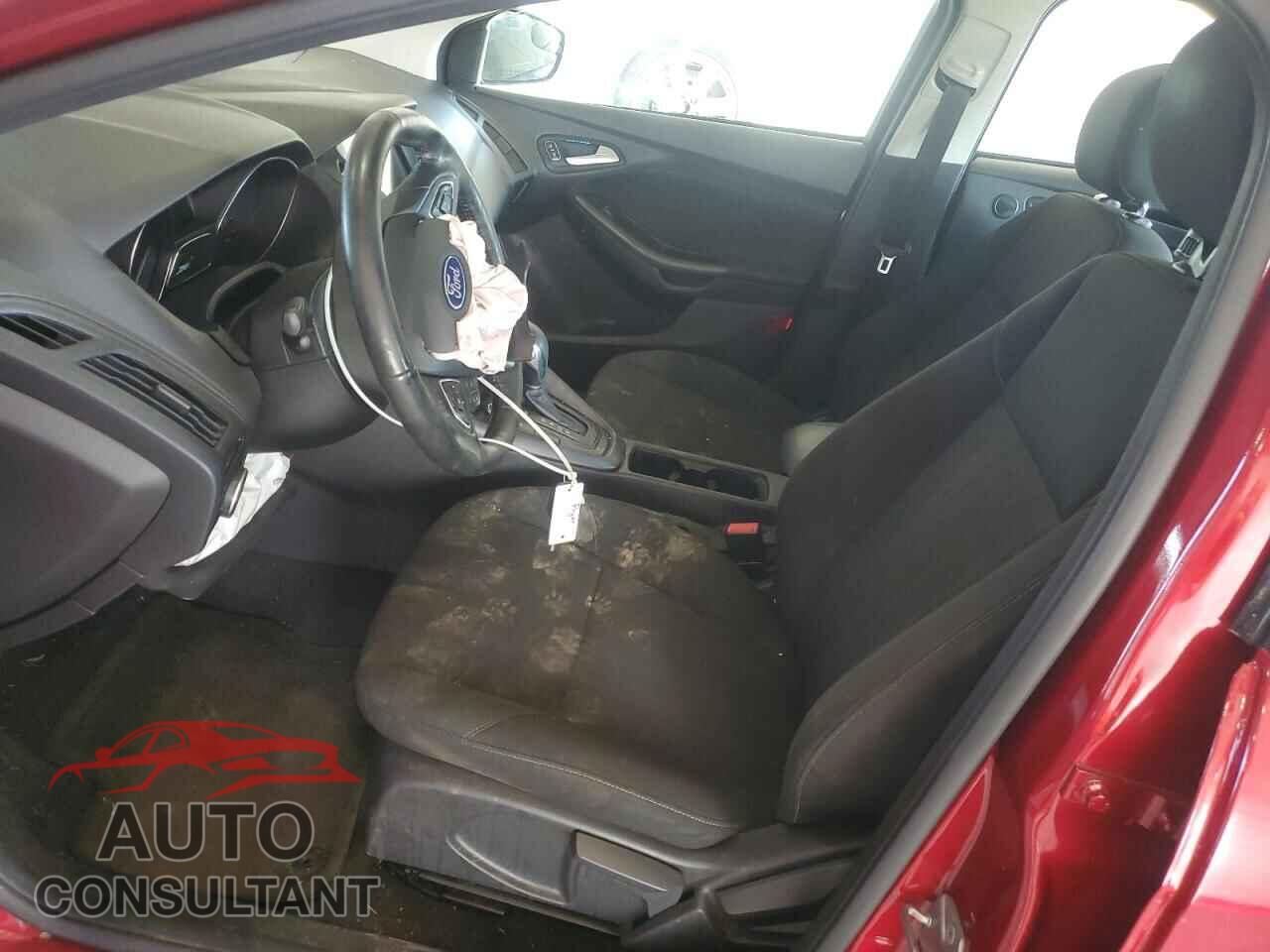 FORD FOCUS 2017 - 1FADP3M29HL332125