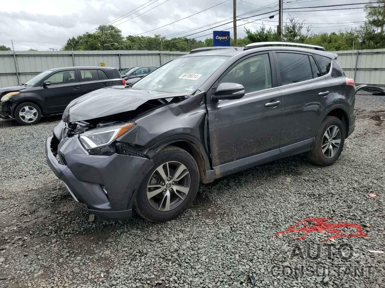 TOYOTA RAV4 2017 - JTMRFREV5HJ105539