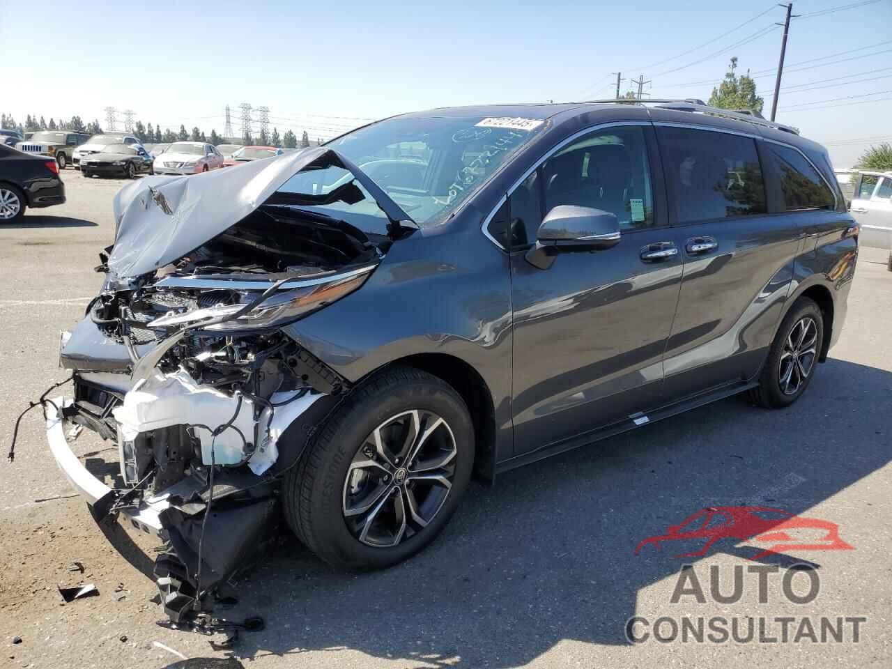 TOYOTA SIENNA 2025 - 5TDESKFC7SS201911
