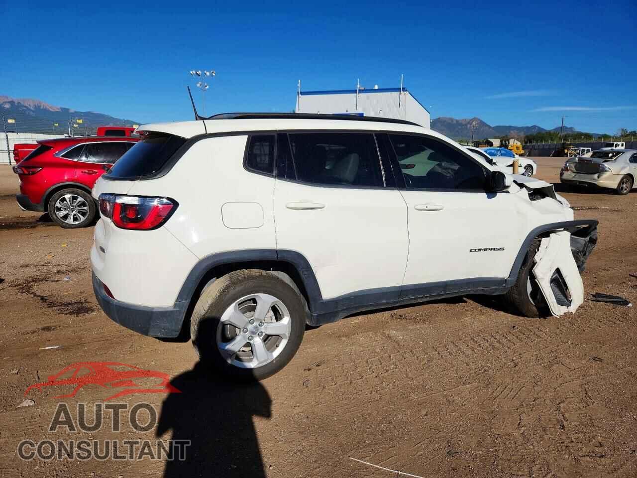 JEEP COMPASS 2017 - 3C4NJDBB3HT651372