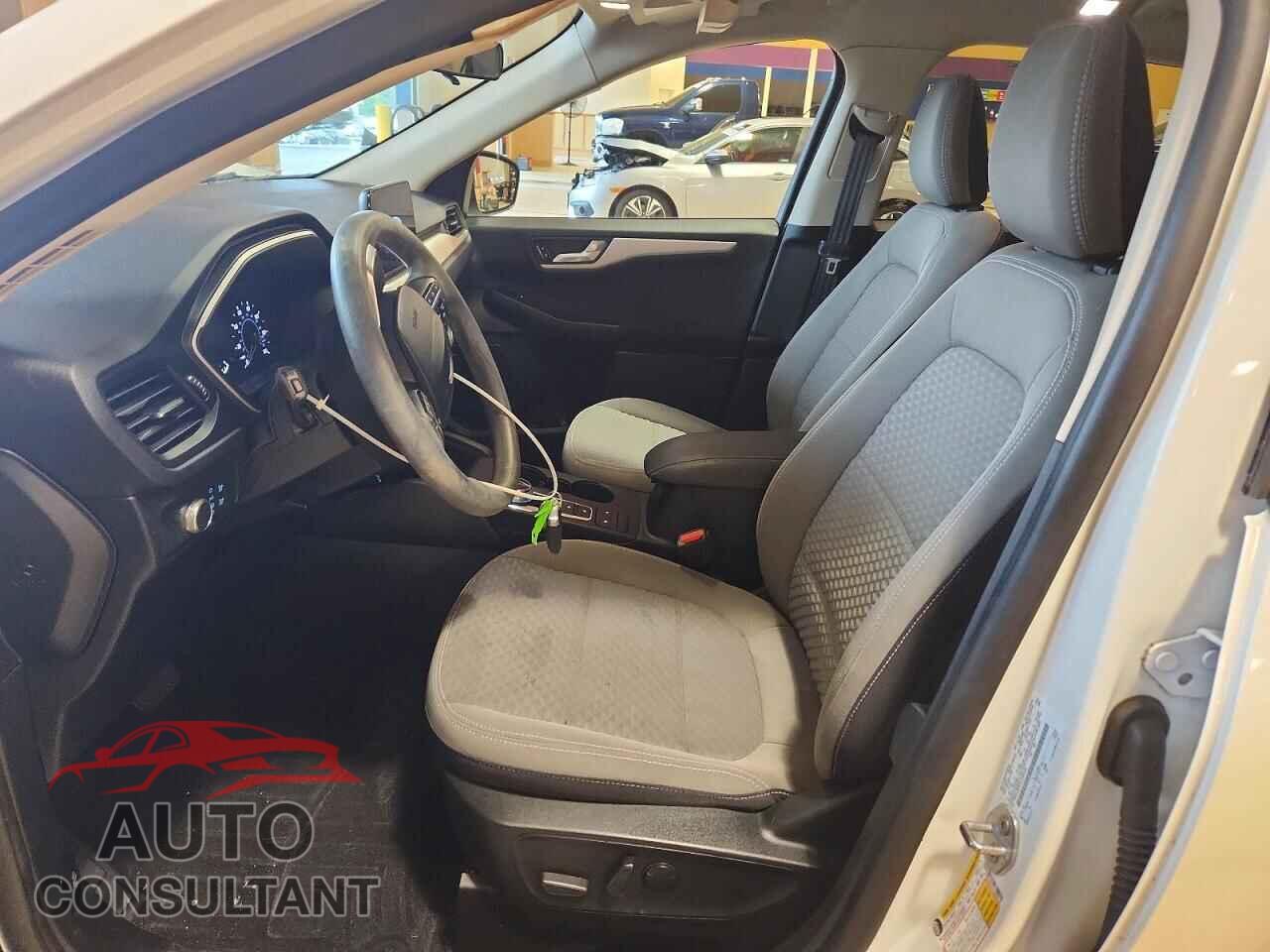 FORD ESCAPE 2020 - 1FMCU9G61LUA89120