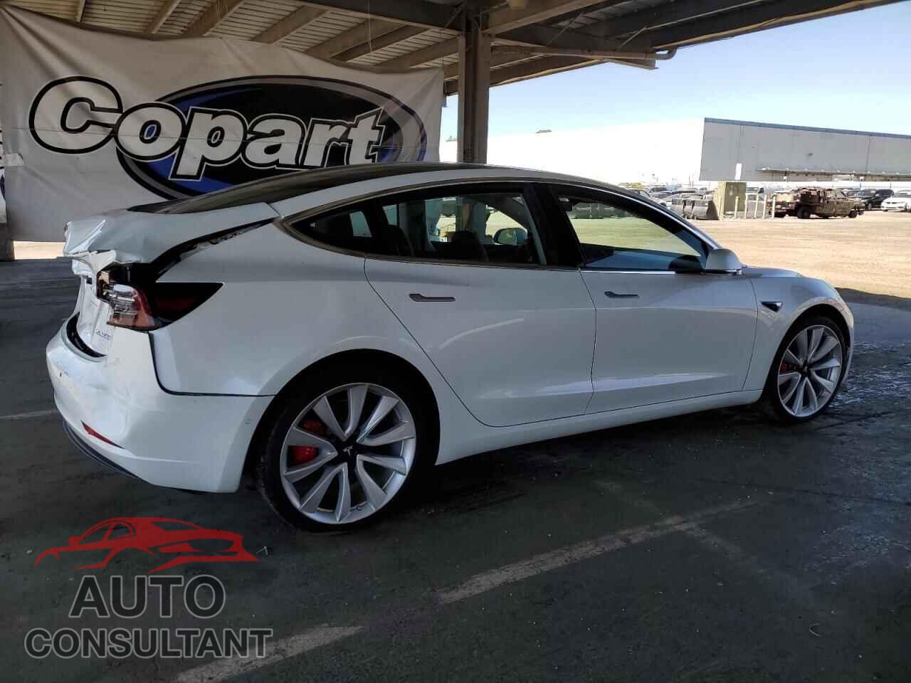 TESLA MODEL 3 2018 - 5YJ3E1EB5JF084320