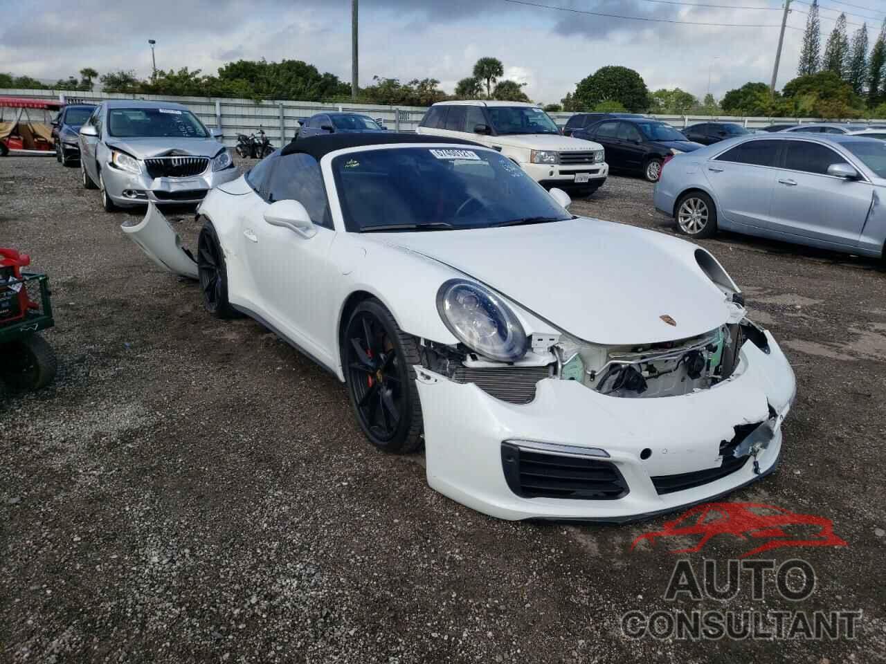 PORSCHE 911 2019 - WP0BB2A98KS126366